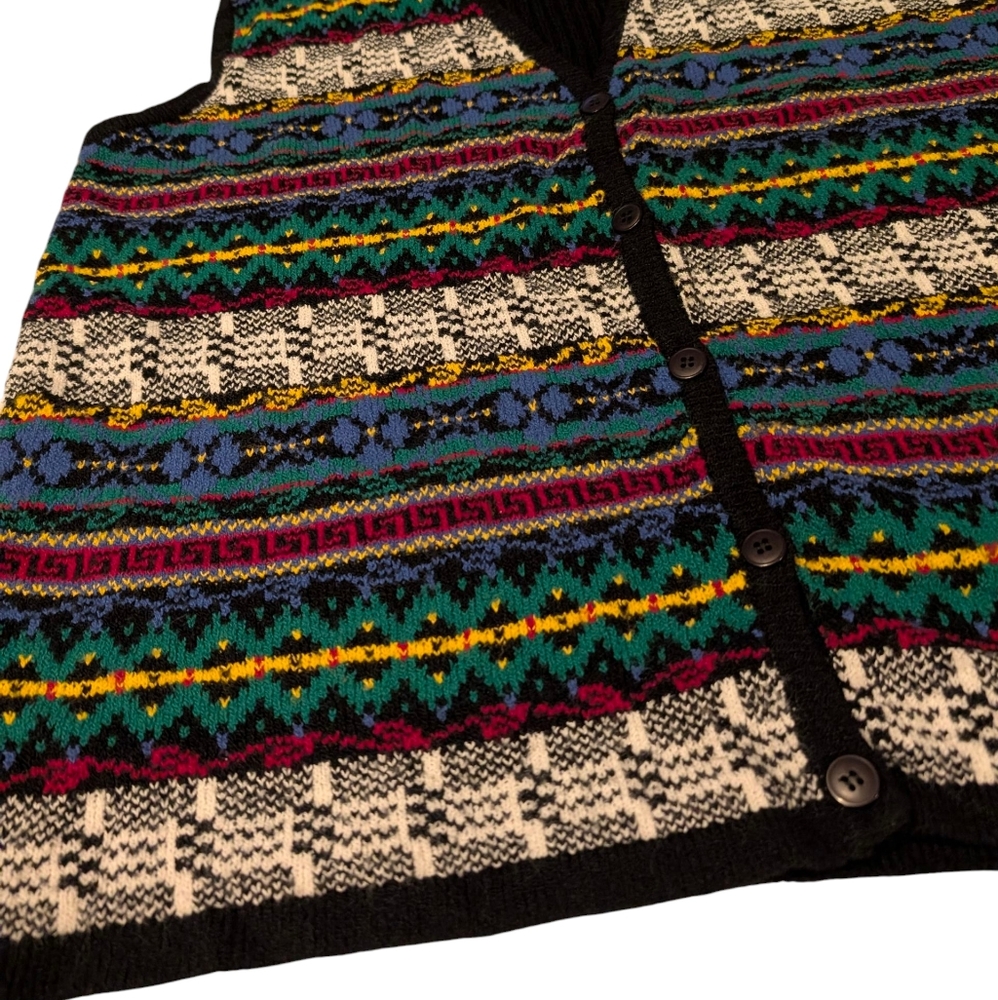 Vintage 90s Koret mixed pattern, V-neck, button up cardigan sweater vest. 1X - Picture 3 of 13